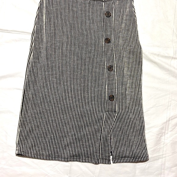 Caution to the Wind Spaghetti Dress. NWOT. Size Large. Black & White Stripes. - Picture 7 of 11